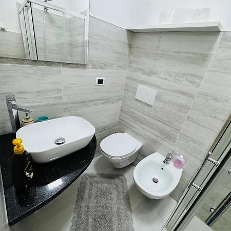 Urban Fiera 3* ترينتو